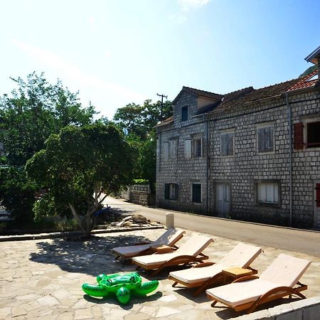 A Hundred Olive Trees Apartments Kotor Exterior foto